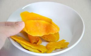 eliminar moscas con mango