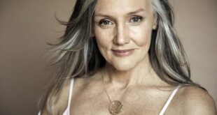 10 VENTAJAS DE ENAMORARSE DE UNA MUJER DE 50 AÑOS O MÁS
