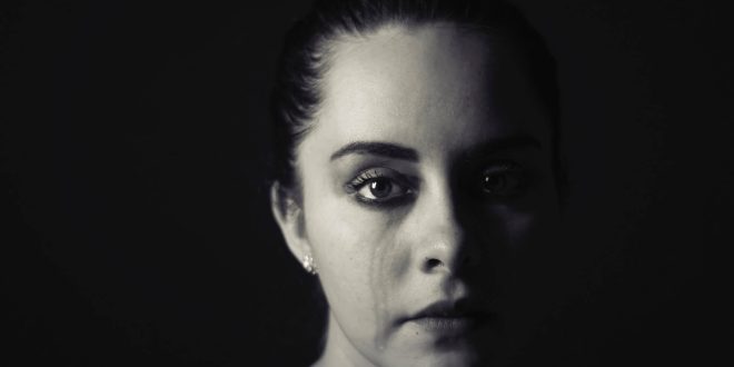 EL DESGASTE EMOCIONAL DE LAS MADRES