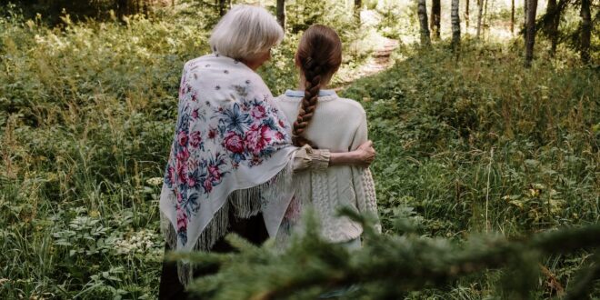 ABUELA Y NIETA: CÓMPLICES DE SIEMPRE